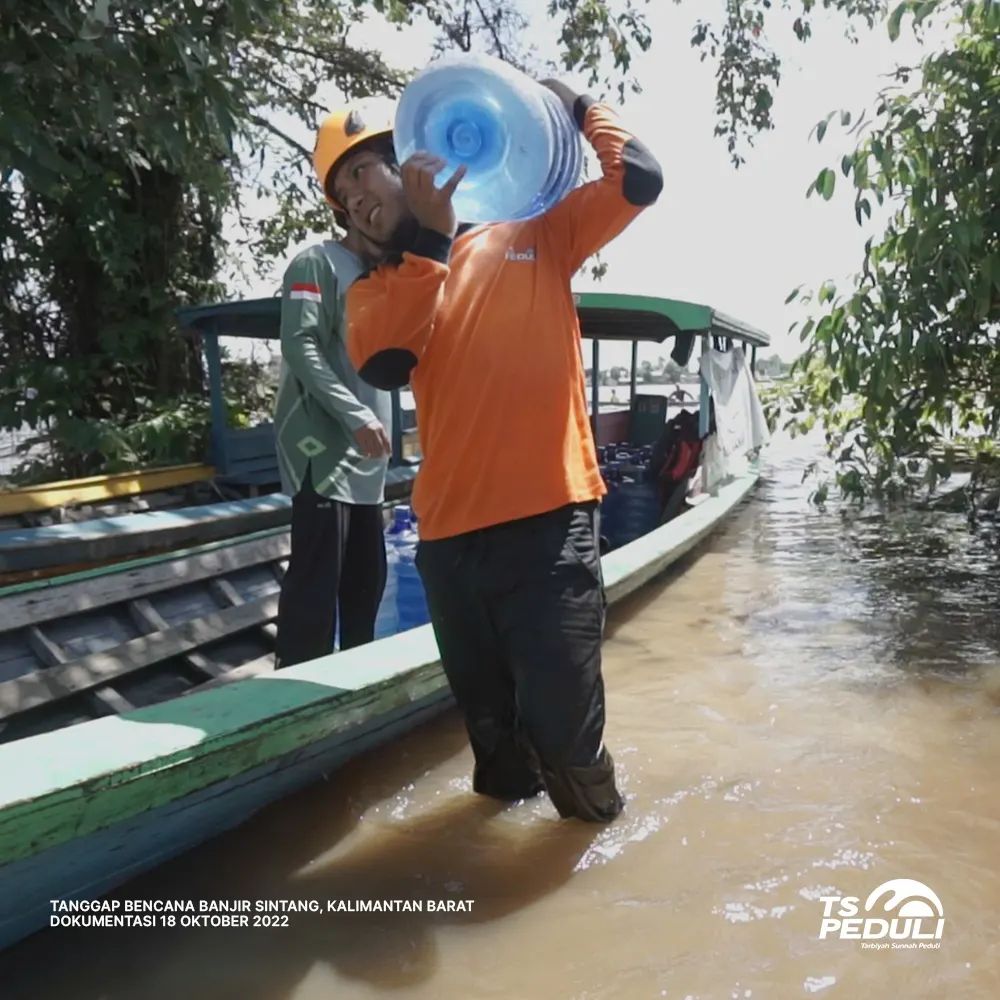 Dokumentasi Tanggap Bencana Banjir Sintang 2022_006